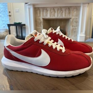 Nike Roshi.  Size 10.5.  Red/white